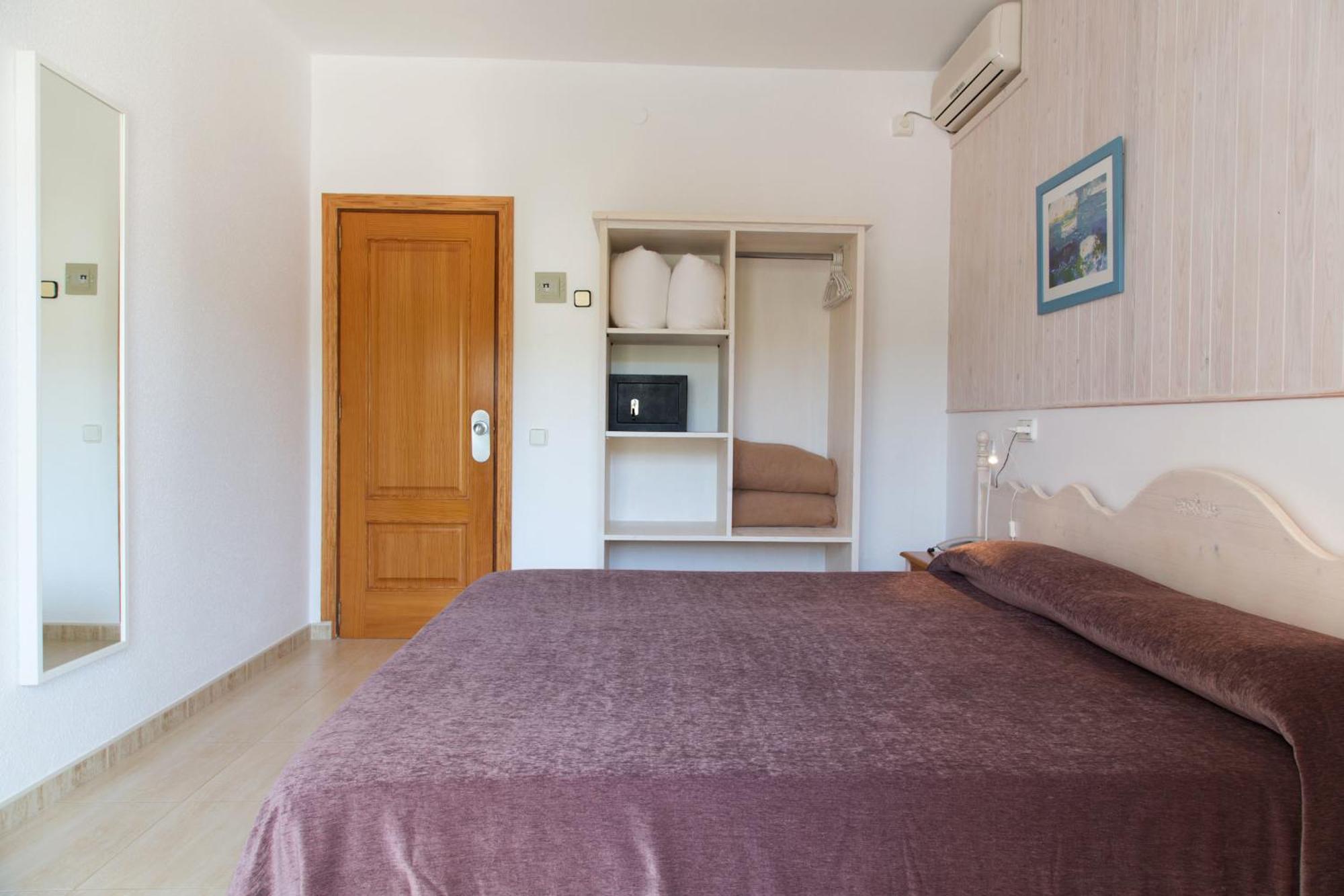 Hotel & Spa Entre Pinos-Adults Only Es Calo  Værelse billede