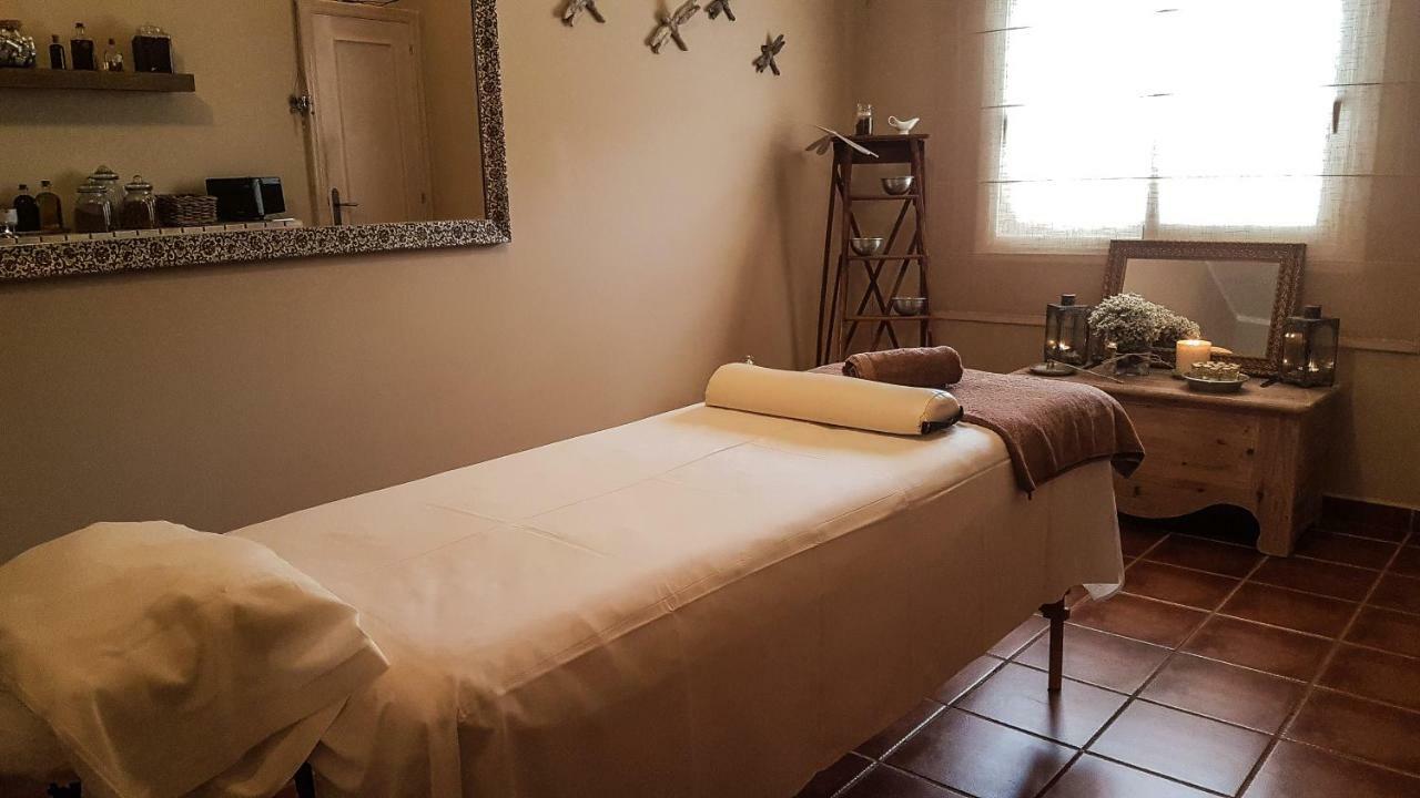 Hotel & Spa Entre Pinos-Adults Only Es Calo  Eksteriør billede